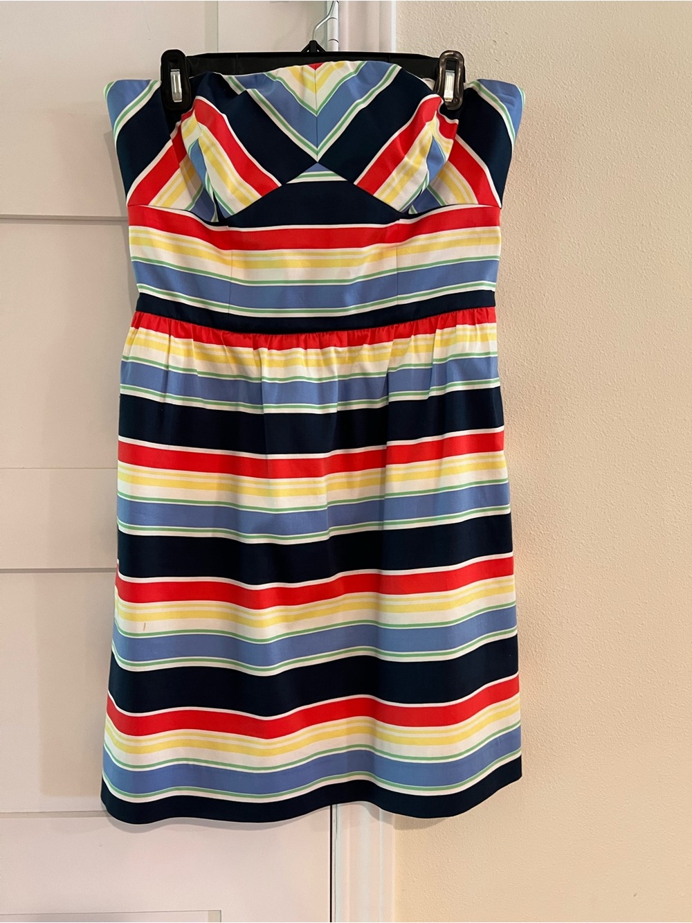 Vineyard Vines Striped Navy and Red Strapless Mini Dress with Pockets